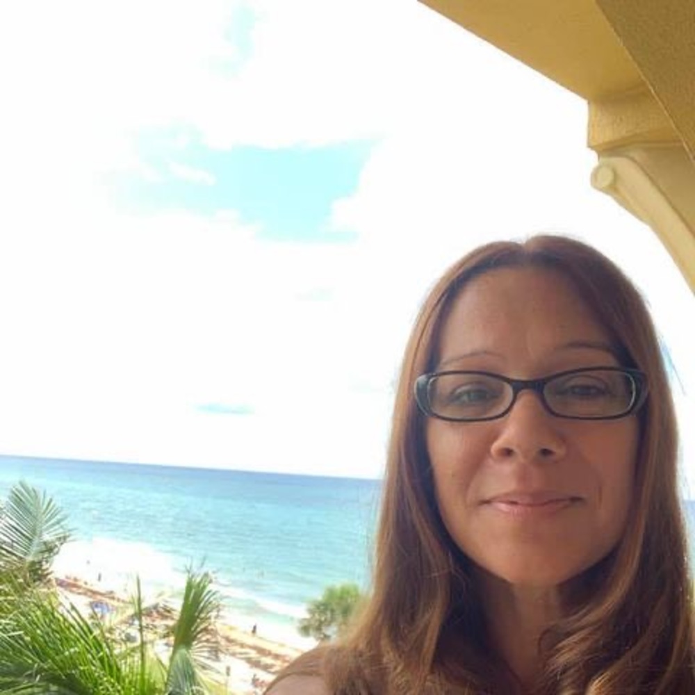 Meet your Posher, Corinne